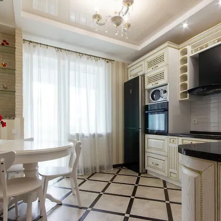 на репина 4 *