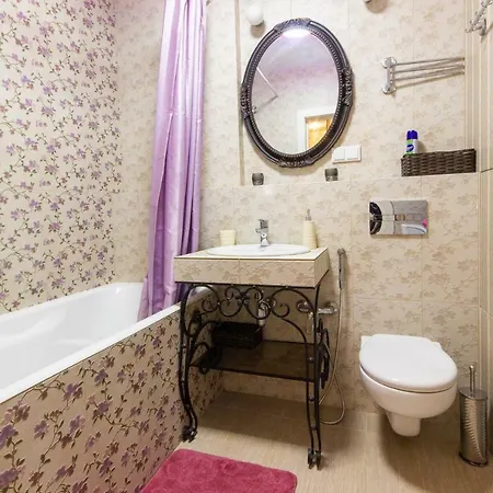 на репина 4 *